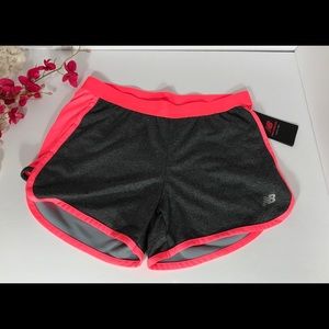 New Balance 4” women’s running shorts Sz S